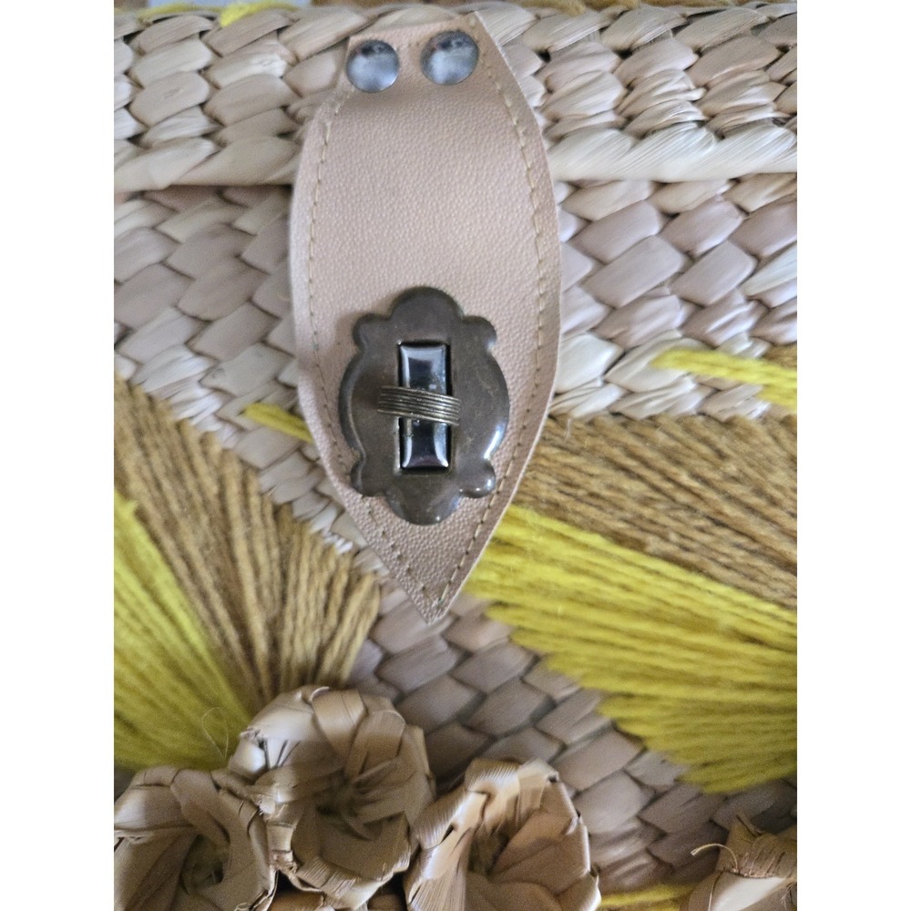 Vtg 1970s Woven Straw Leather Handbag 3D Flower Yarn Leaves MCM Boho Yellow Tan - Picture 3 of 13